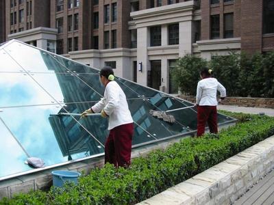 专业保洁服务 地板打蜡、石材养护与高空清洗——访聊城市东昌府区世家保洁有限责任公司